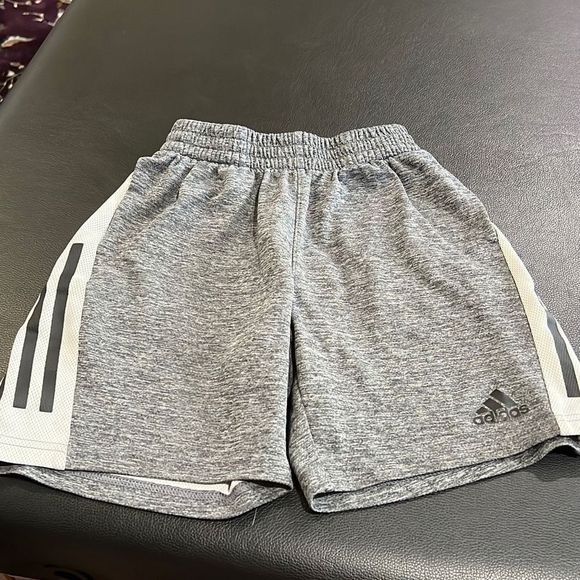 Adidas shorts - Picture 1 of 3